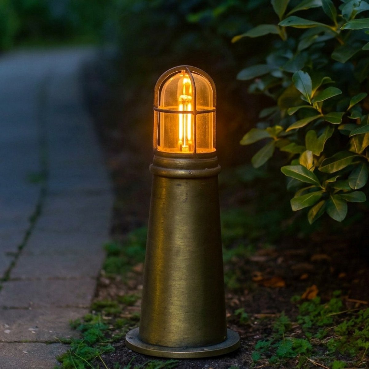 Lampe de jardin style bateau Harbour 1 en bronze