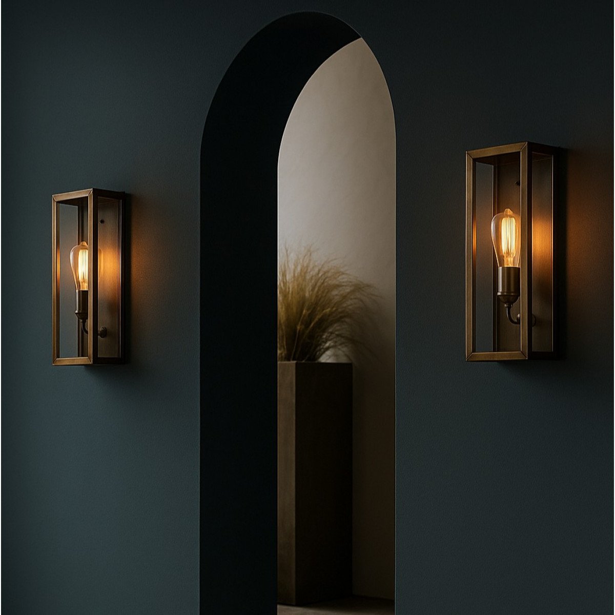 lampe en laiton de couleur laiton antique avec un raccord E27