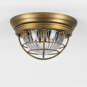 lampe en laiton de couleur laiton antique avec un raccord E27