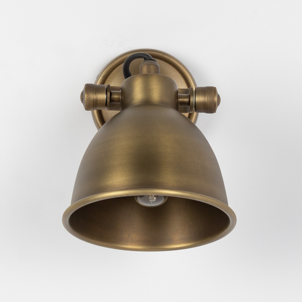 Applique murale vintage Maxim (30710) de Nostaluce en laiton | Nostalux.fr