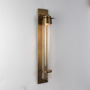 Applique murale en laiton de couleur laiton antique avec une douille E27