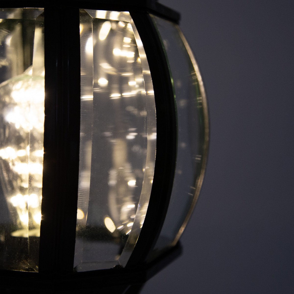 Lanterne de jardin sur pied Grande (5024) de KS Outdoor Lighting | Nostalux.fr 
