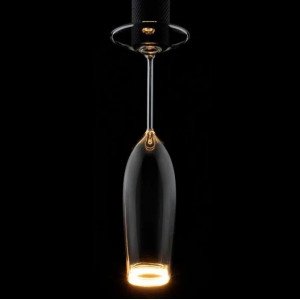 Décoration ampoule led exclusive anneau led en bas de couleur claire marque segula