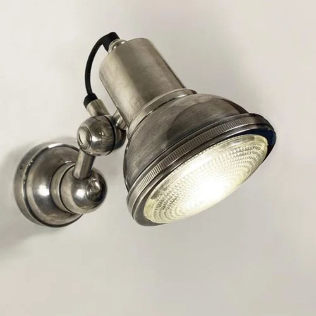 Spot en saillie Memphis (59907) vieil argent Retro & Vintage |  Nostalux.fr