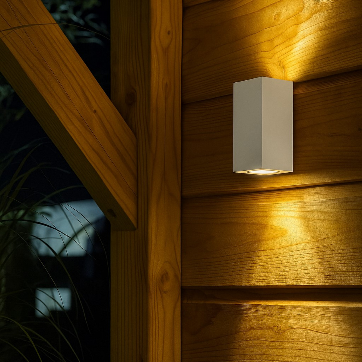Applique extérieur  Geo up & downlighter, 2 faisceaux de lumière, aluminium finition tendance blanche, moderne pour dedans et dehors de la marque KS Lighting.  