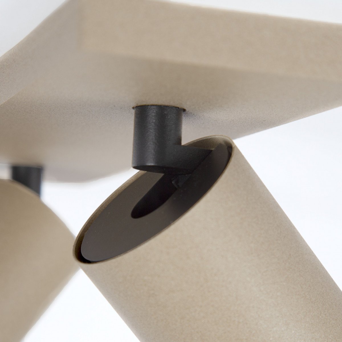 Plafonnier Scott éclairage intérieur champagne aluminium moderne