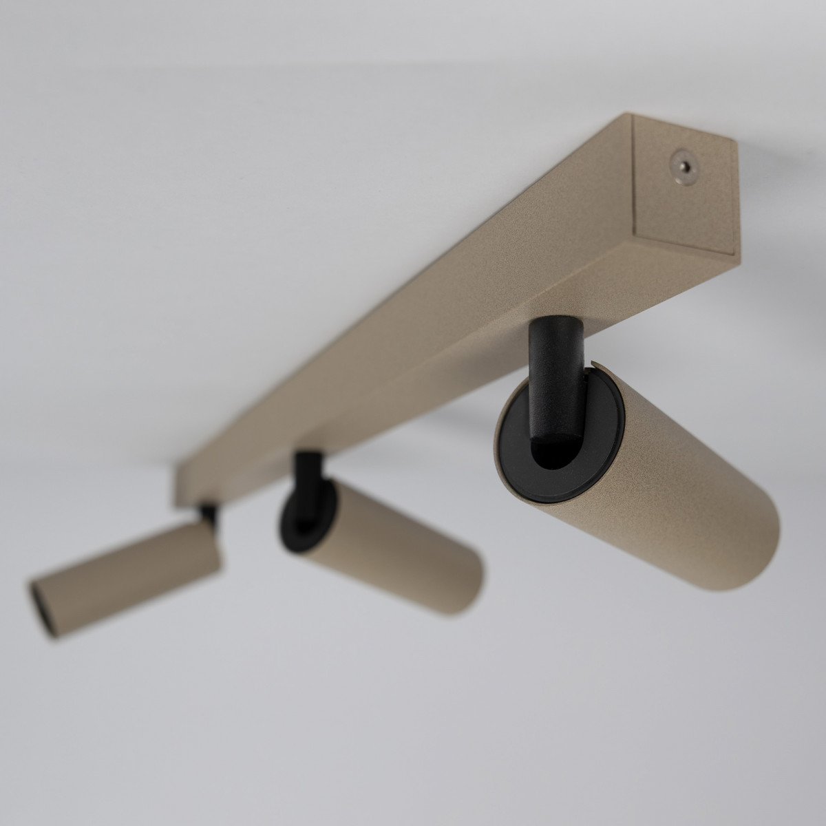 Éclairage intérieur spot encastrable noir aluminium