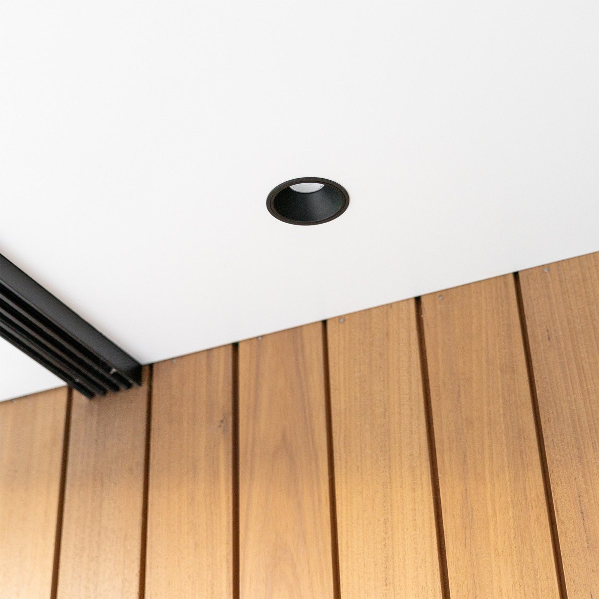 Spot encastré rond plafond Ivar noir dimmable 90mm