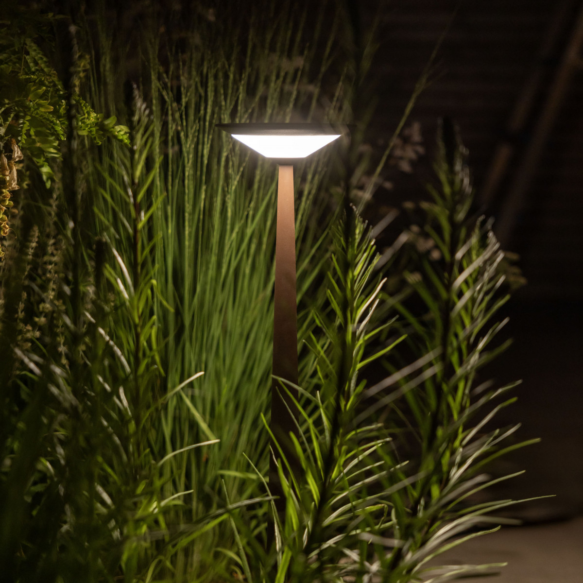 Buitenlamp Elin tuinlamp corten aluminium modern