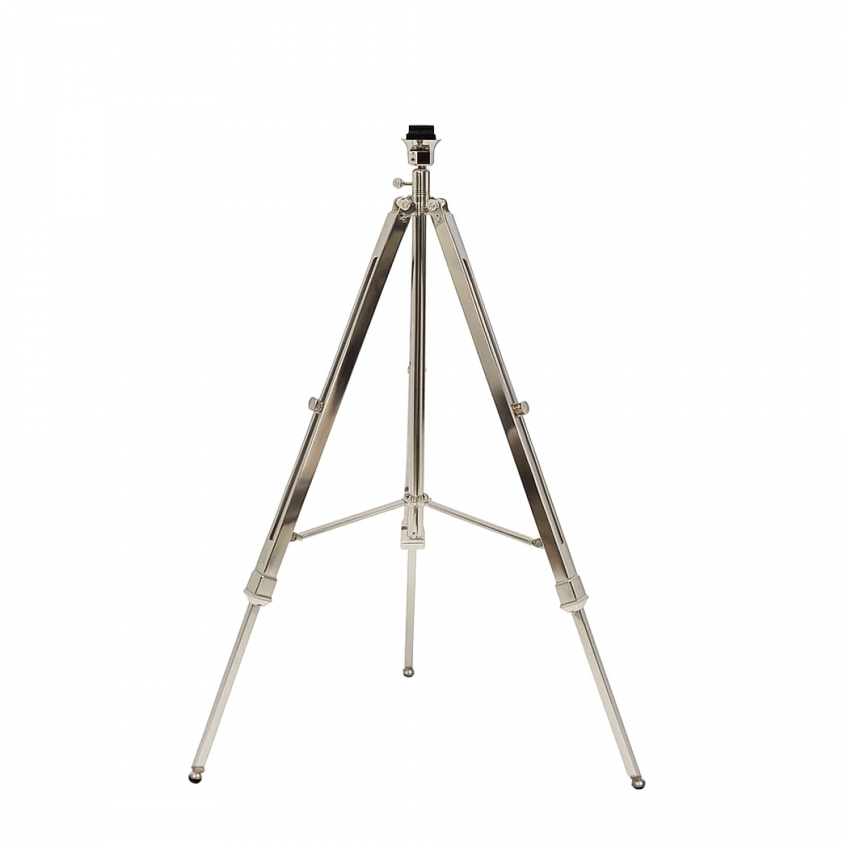 lampe en laiton couleur nickel antique avec une douille E27