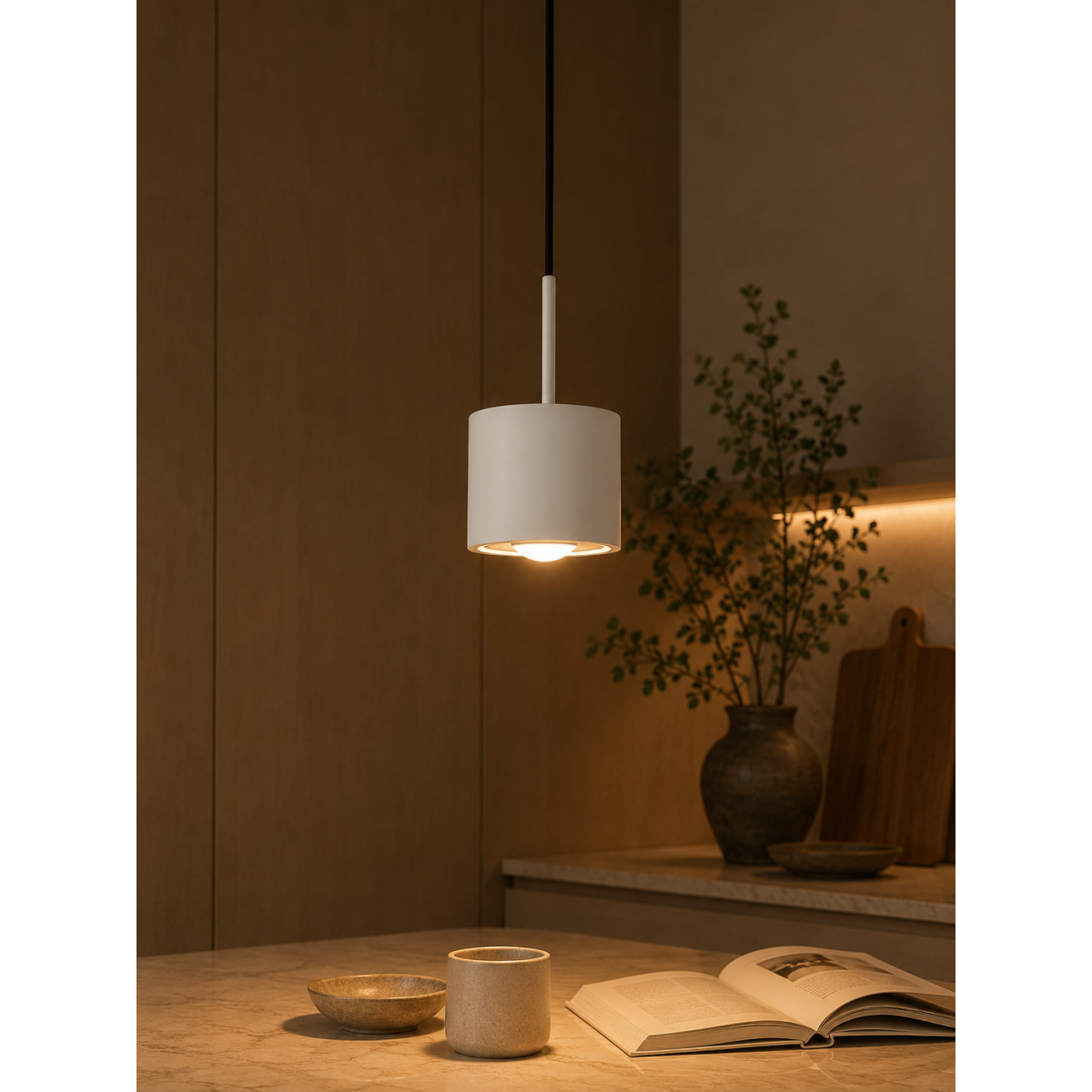 Lampe d’intérieur suspension June blance aluminium moderne