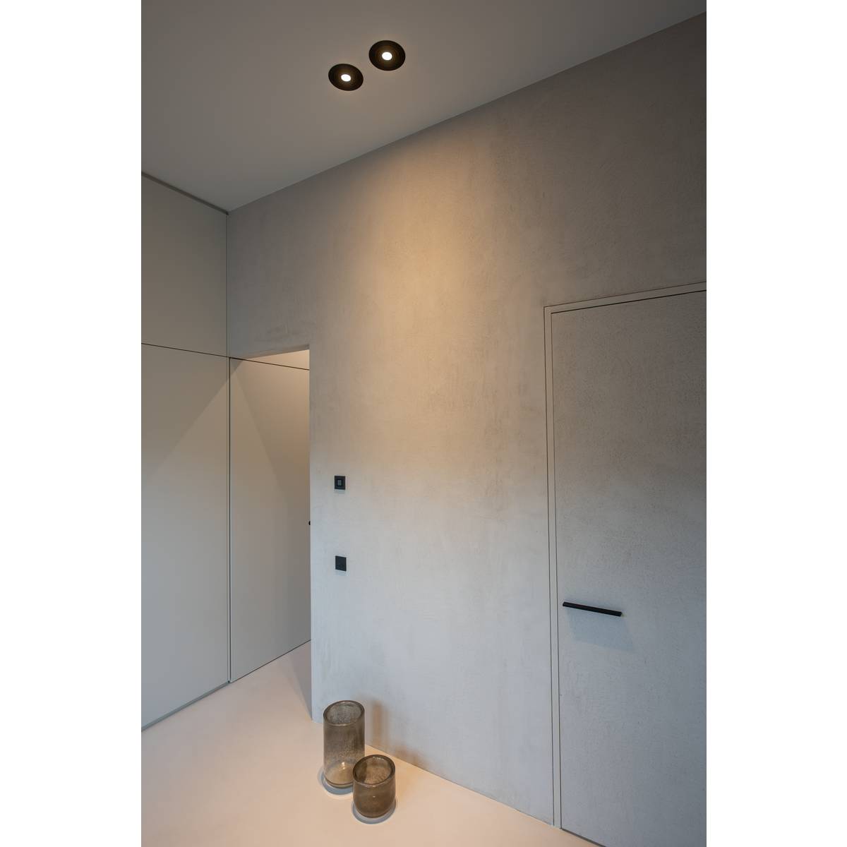 New Tria Es111 1 Round Zwart Mat 1xgu10 Bladveren