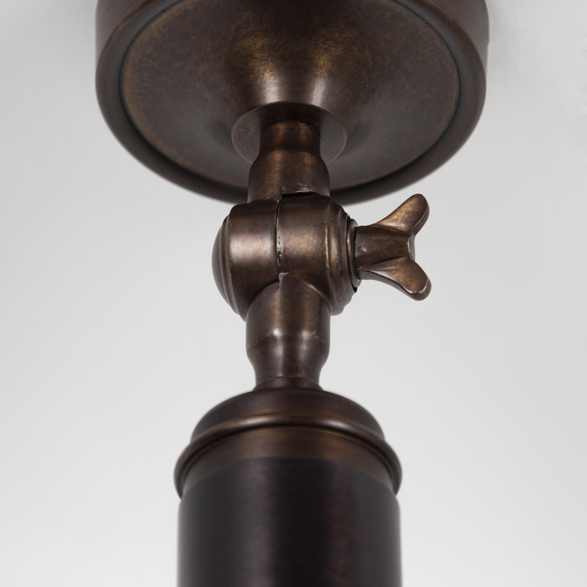 Emeli wandlamp antiek brons