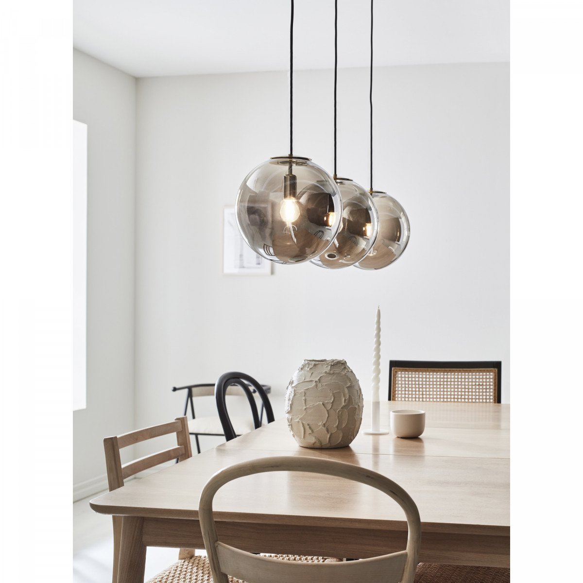 Suspension sur fil Orbs 3 boules lumineuses Design | Nostalux.fr