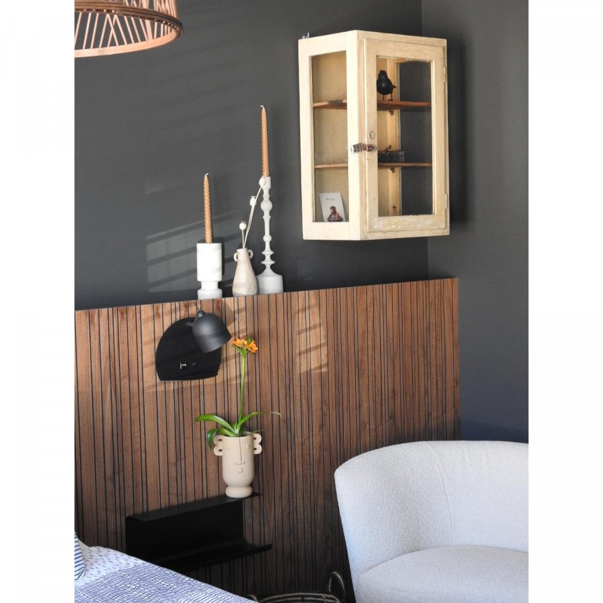 Applique murale noire Essence USB | Nostalux.fr