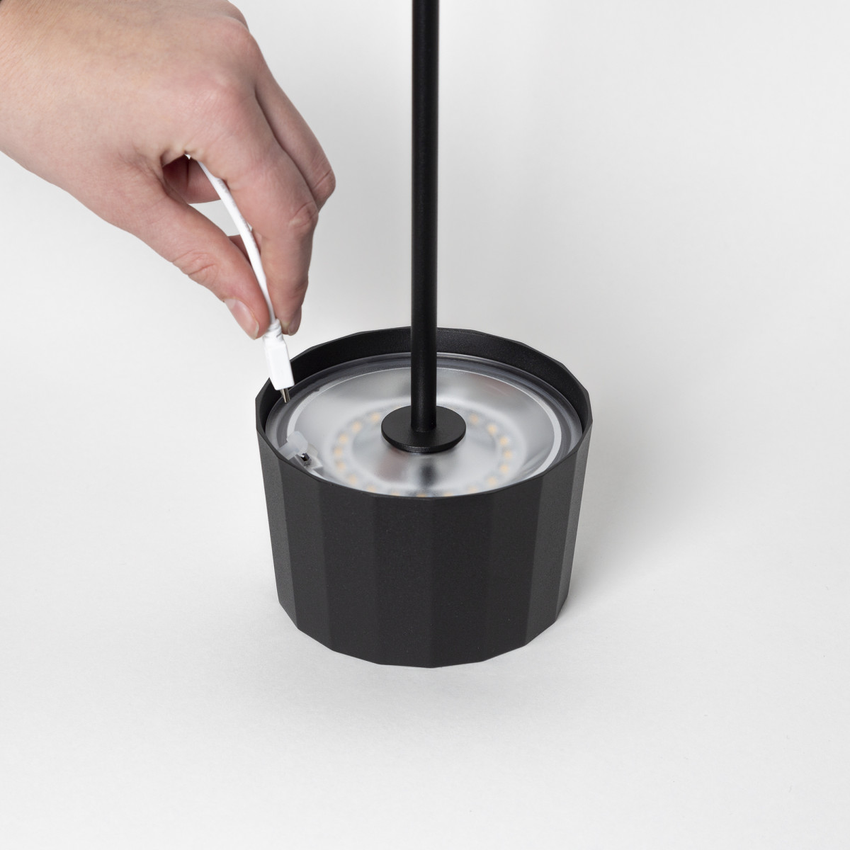 Lampe de table Lido Tactile Anthracite avec câble USB 