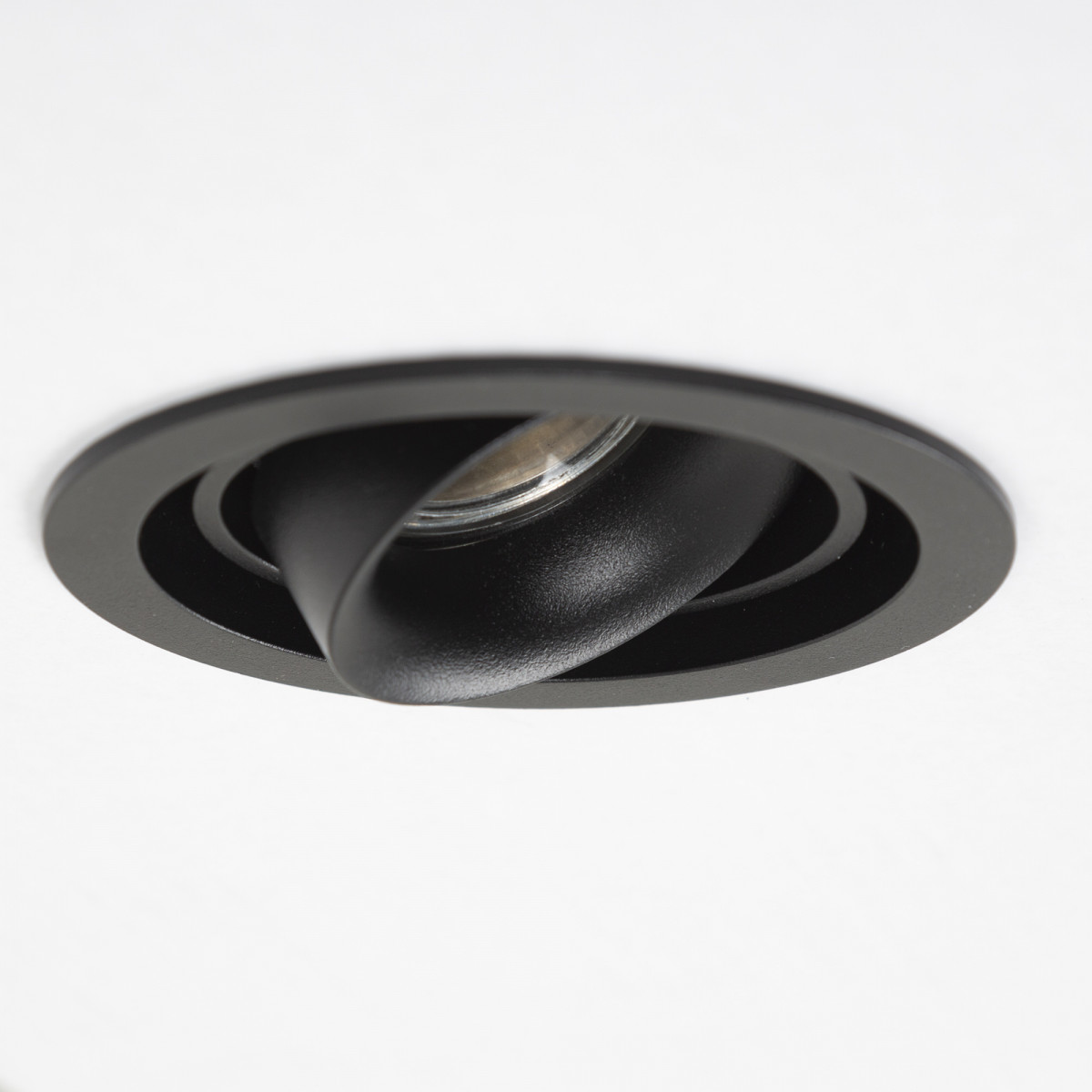 Spot de plafond rond noir Bjorn 1 (7670) orientable à encastrer | Nostalux.fr