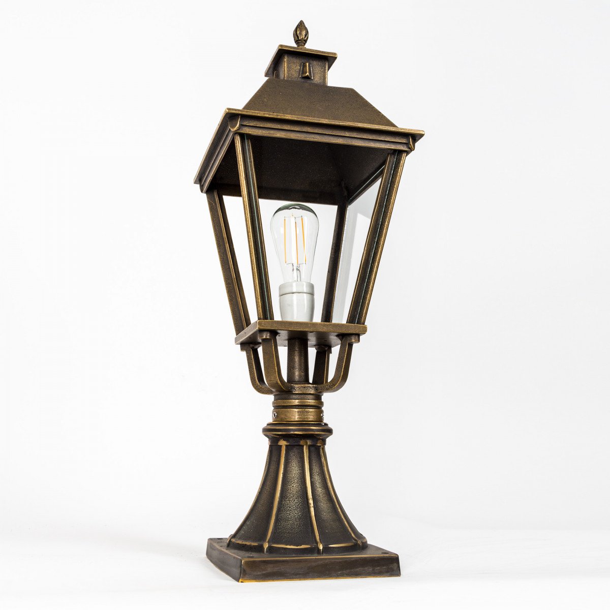 Lampe de jardin sur pied Rijswijk M en bronze