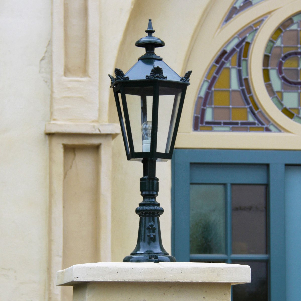 Lampe de jardin Oxford 15 avec couronne et lanterne hexagonale 