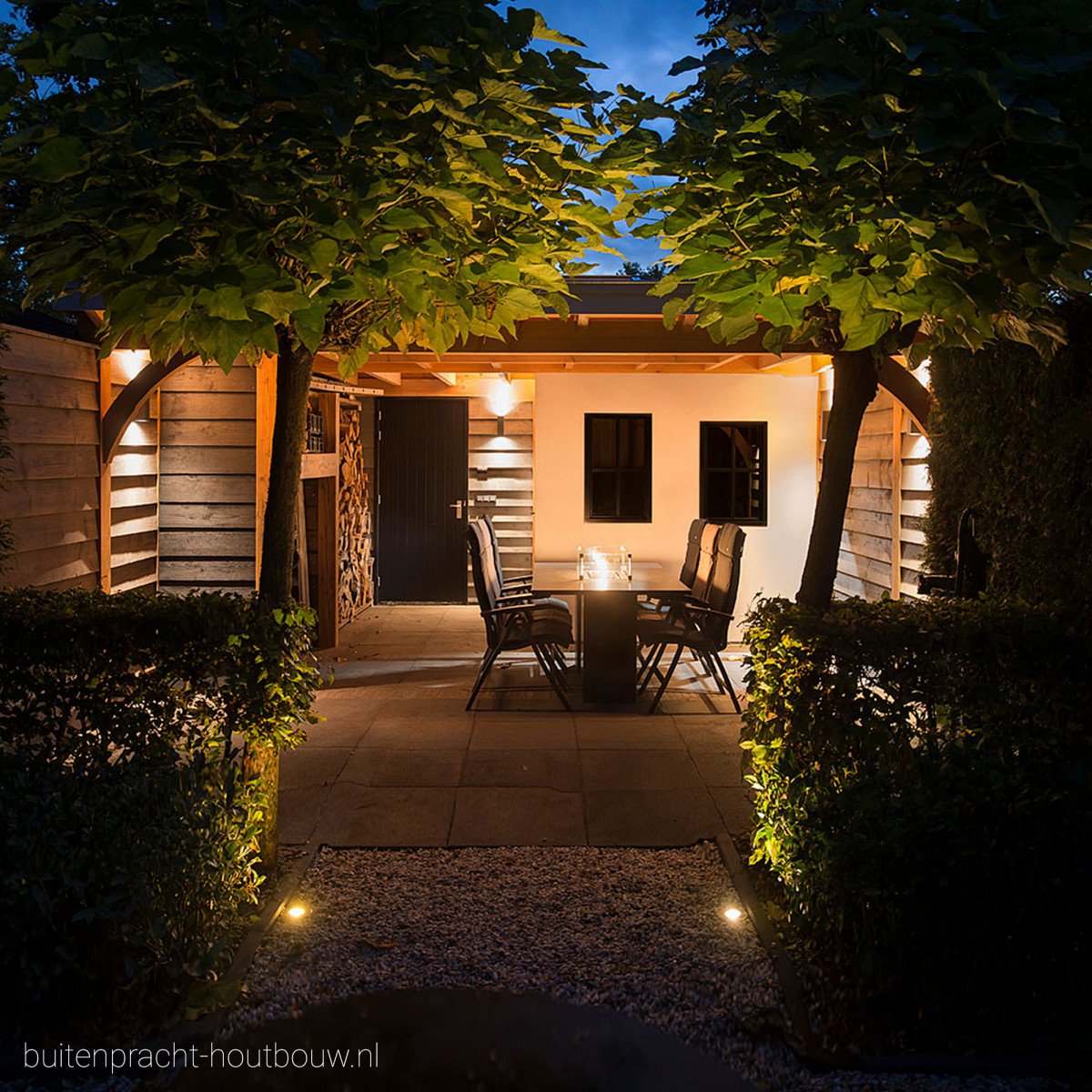 Applique extérieur Kevin double faisceau Noir (7455) Up en down avec capteur LED jour et nuit de la marque KS Lighting