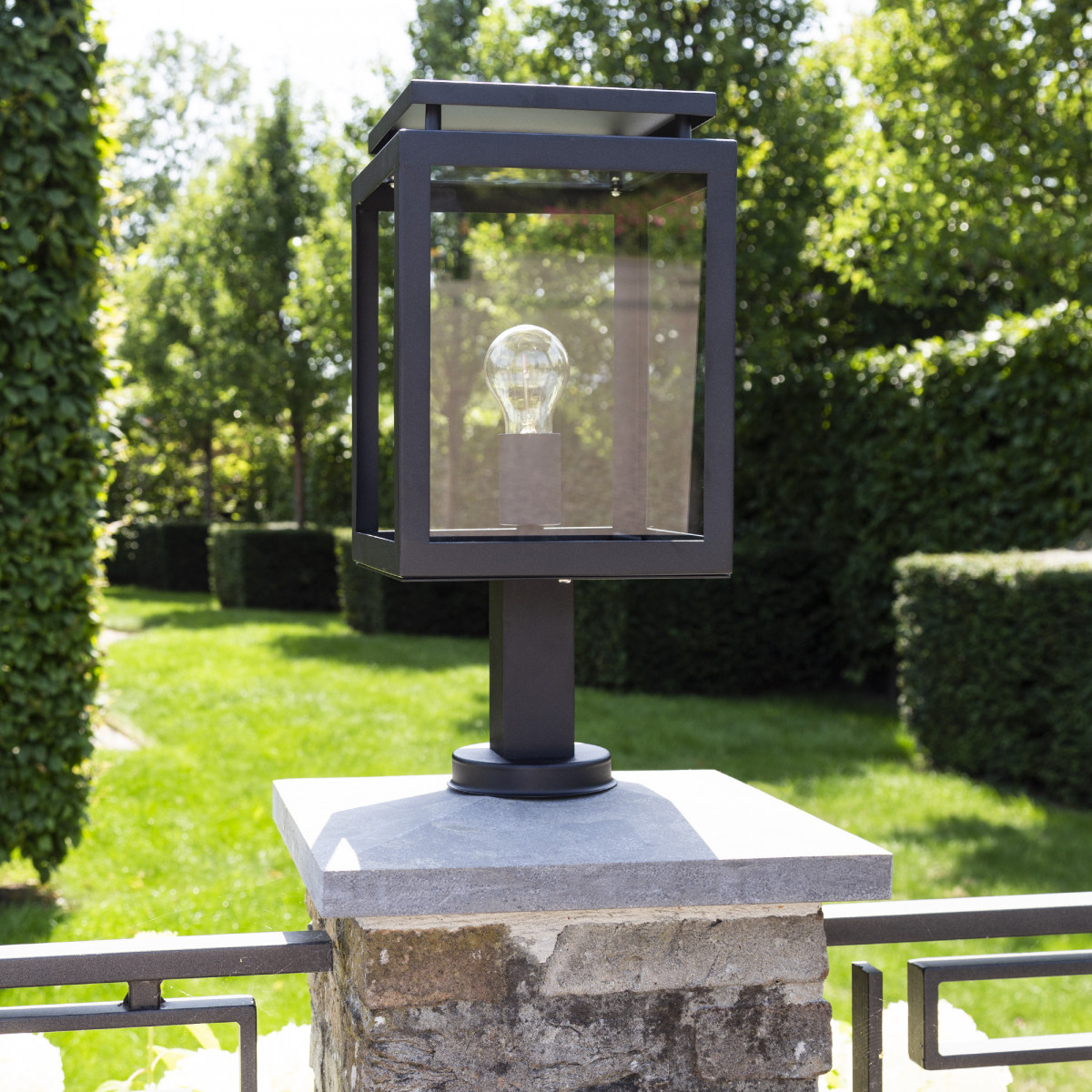 Potelet extérieur De Vecht avec ampoule LED et capteur jour/nuit 
