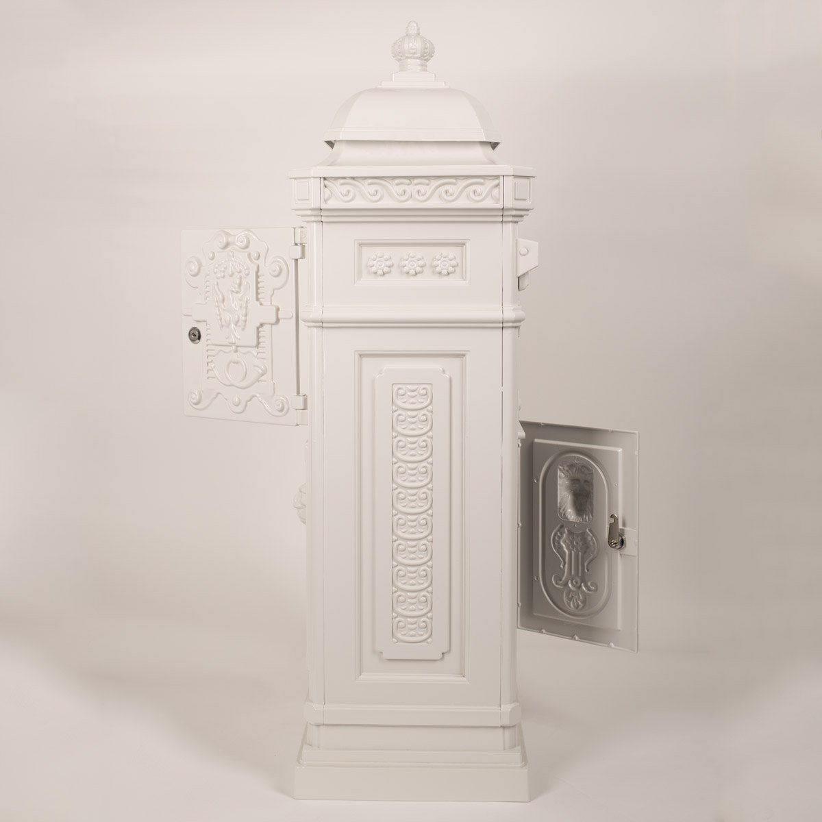 Boîte aux lettres sur pied, style antique anglais, aluminium inox  XL Blanc
