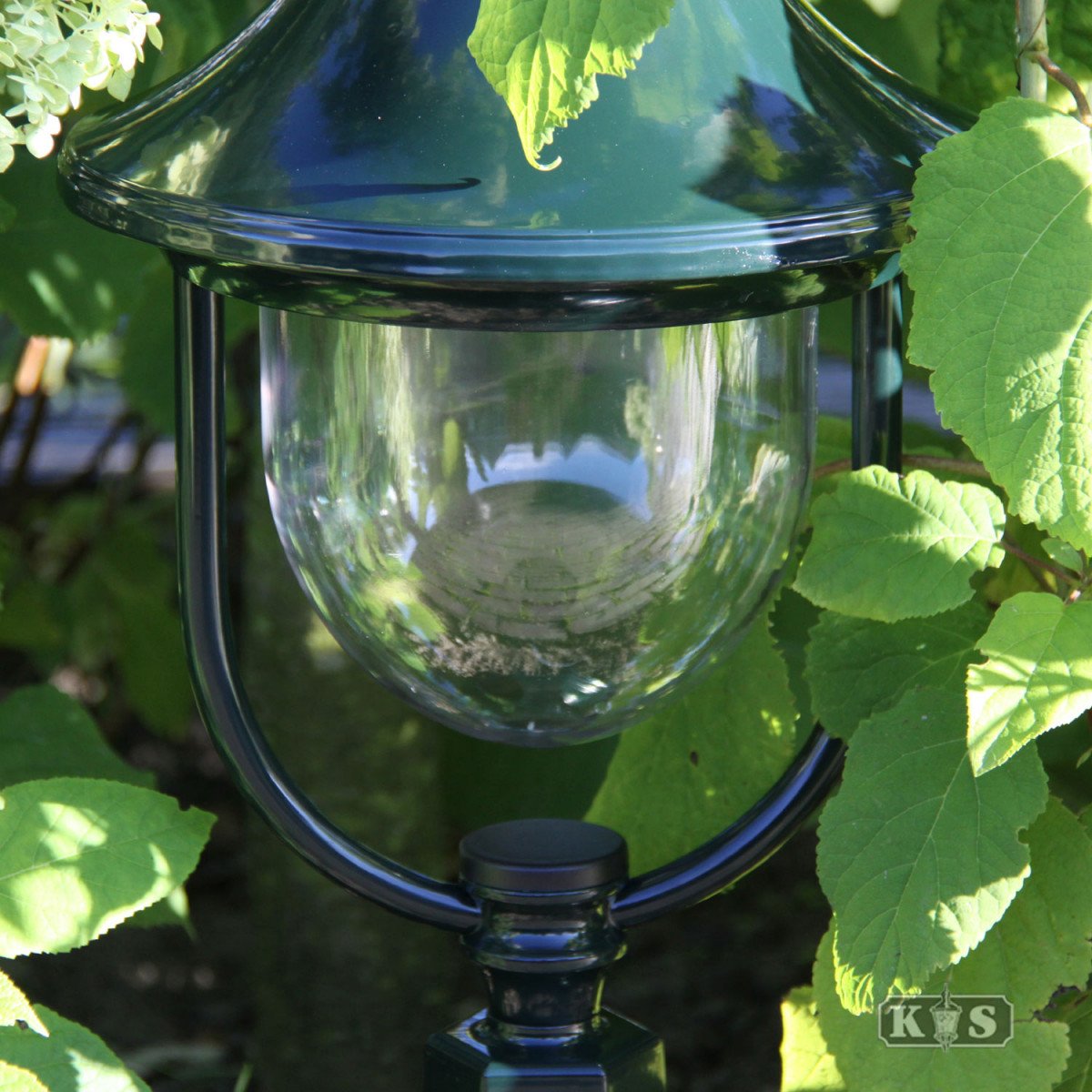 Lampadaire de jardin Ravenna de KS Lighting avec lanterne ronde