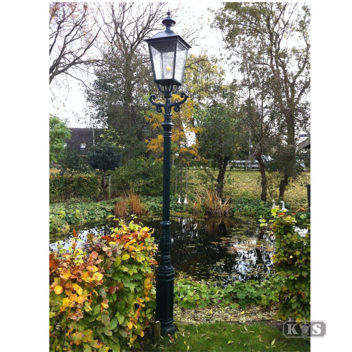 Lampadaire de jardin Wenen (Vienne) (0811) avec lanterne carrée de KS Lighting | Nostalux.fr                 