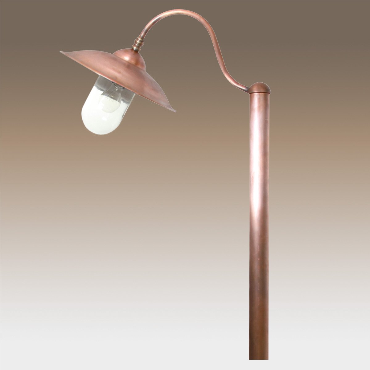 Lampadaire Vienna Lanterne style col de cygne de KS Lighting