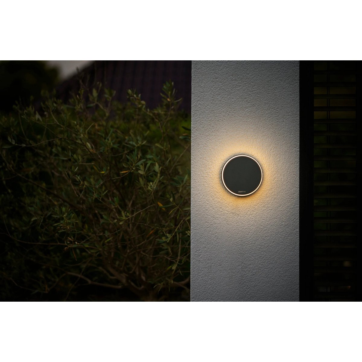 Applique ronde et moderne, lampe d'extérieur Polaris 12 volts de Lightpro de couleur anthracite
