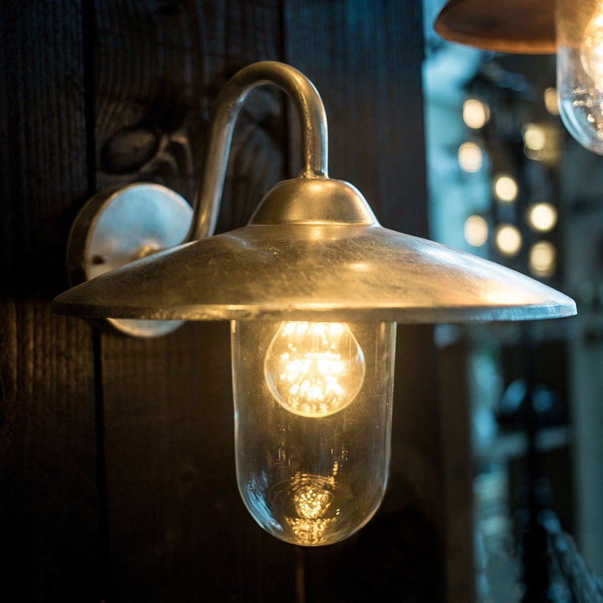 Applique murale pendante Brig (7327s1) avec WIFI LED | Nostalux.fr